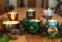 Load image into Gallery viewer, Mistletoe & Holly 8oz Petite Shimmer Candle 8oz