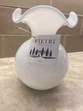 Load image into Gallery viewer, Vietri hibiscus glass white small fluted vase