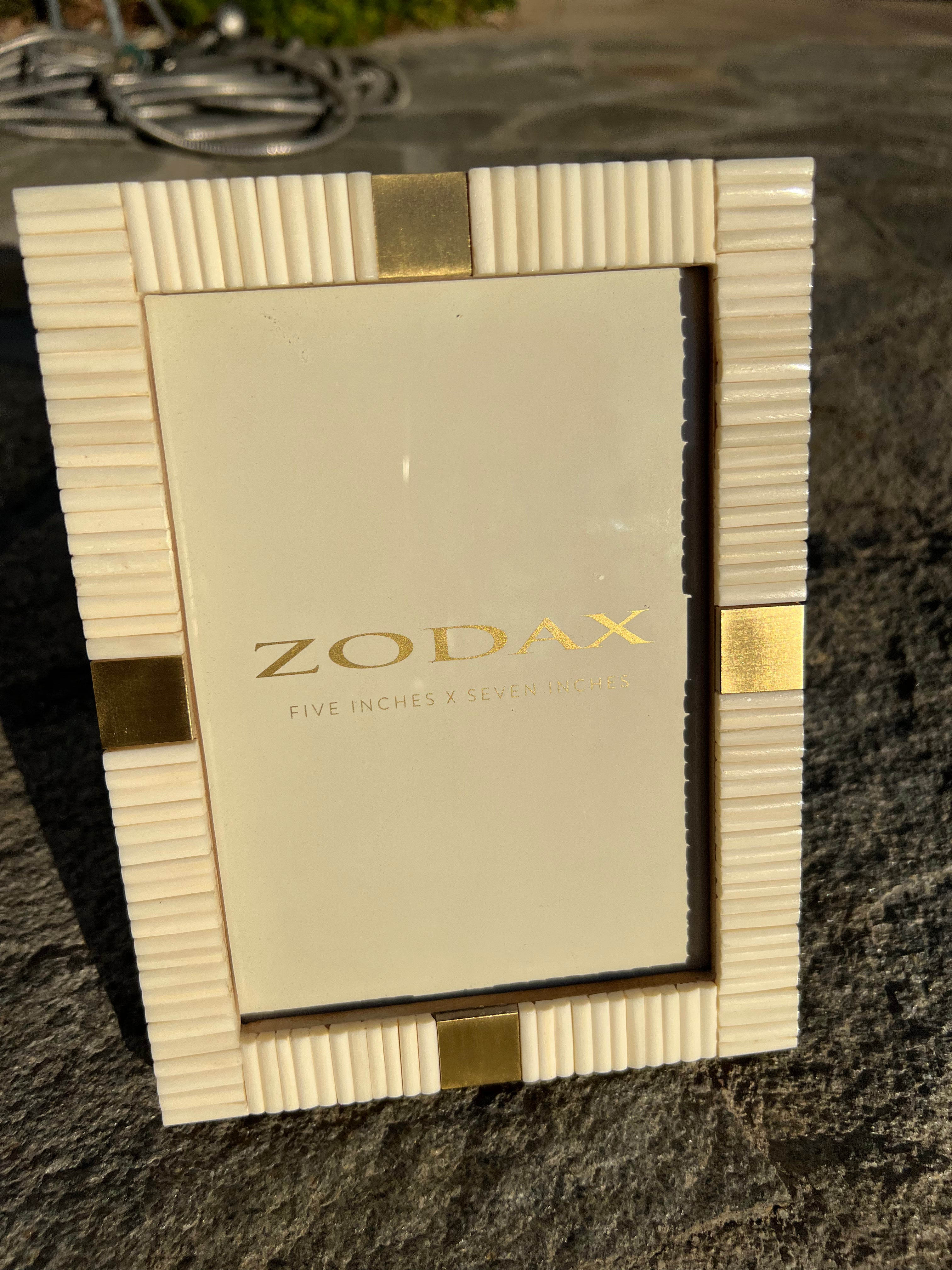 Zodax IN-6233 Maha Bone with Brass Trim and 8 x 10 Frame Zodax IN-6233 Maha Bone with Brass Trim and 8 x 10 Frame